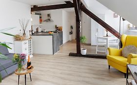 Vip Apartment In Old Town With Free Parking