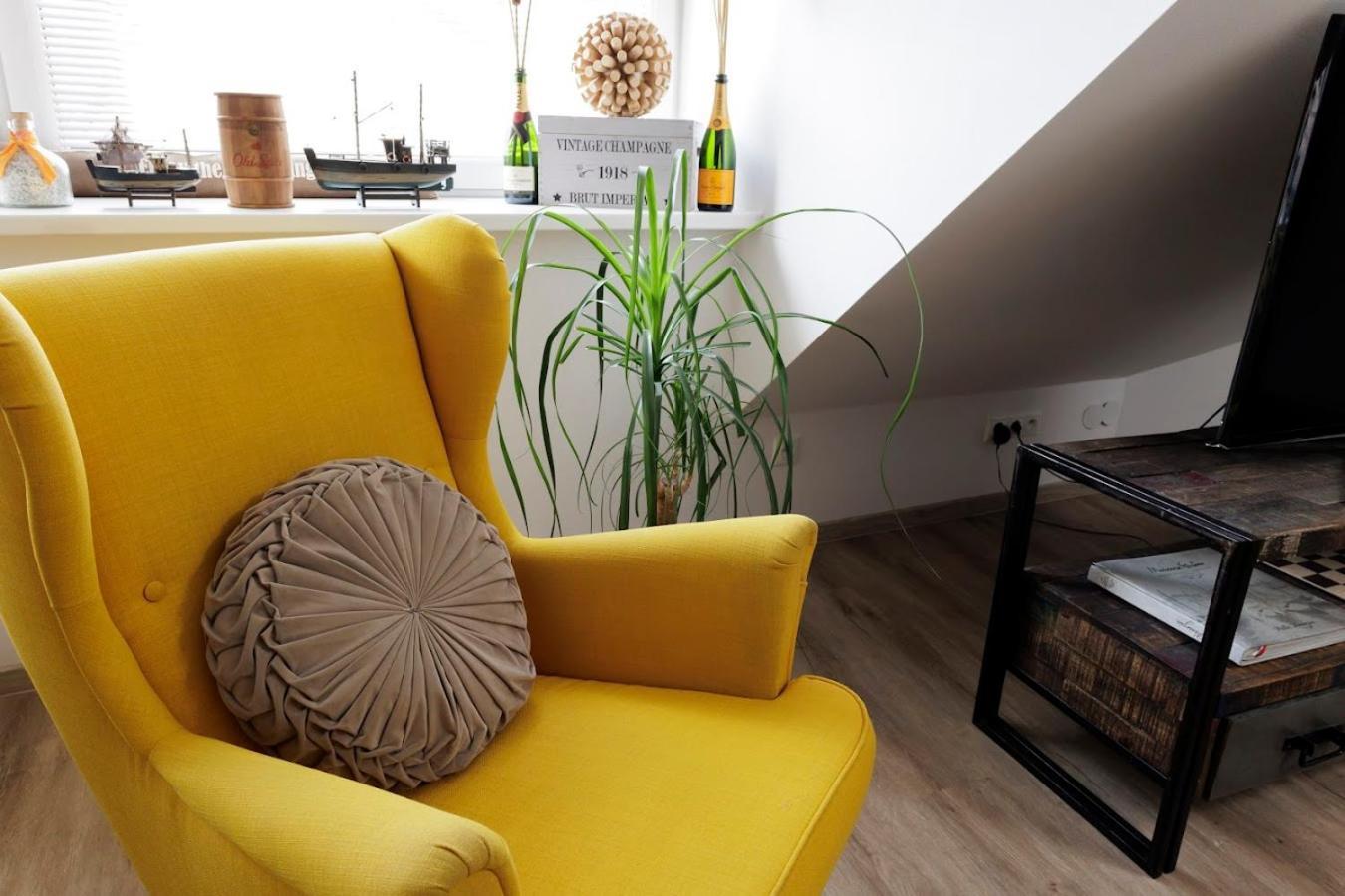 Vip Apartment In Old Town With Free Parking Bratislava Exteriér fotografie